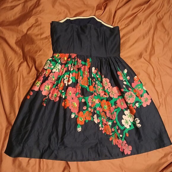 Lilly Pulitzer Bright Navy Cherry Mine Lottie Strapless Mini Dress in 6 - Picture 2 of 5